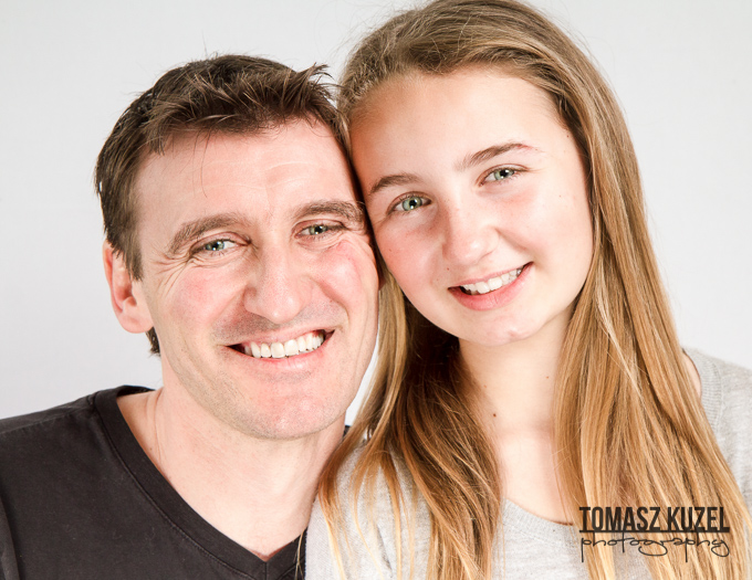 portrait, fille, pere, famille, tomasz kuzel photographie, blonde, headshot, hair, long, family, father, daughter, headshot, white,